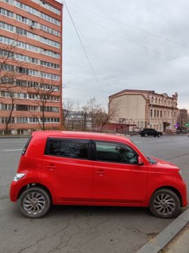  Toyota bB 2011 , 825000 , 
