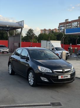  Opel Astra 2011 , 800000 , 
