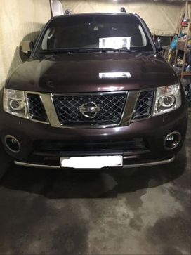 SUV   Nissan Pathfinder 2011 , 3350000 , 