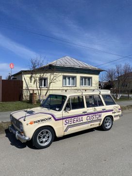   2102 1979 , 195000 , 