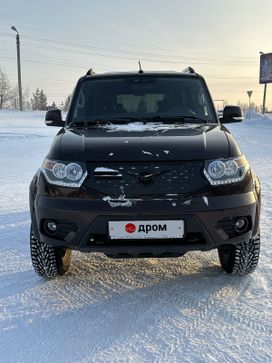 SUV     2020 , 2200000 , 