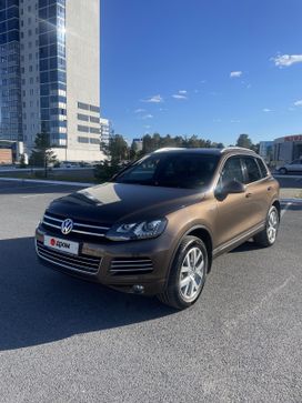 SUV   Volkswagen Touareg 2014 , 3199000 , 
