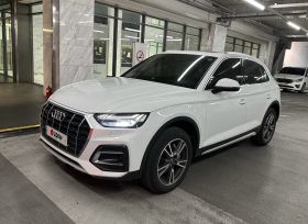 SUV   Audi Q5 2022 , 4430000 , -