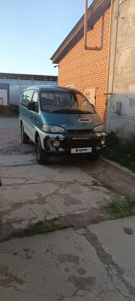    Mitsubishi Delica 1997 , 750000 , 