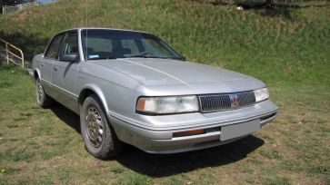  Oldsmobile Cutlass Ciera 1993 , 250000 , 