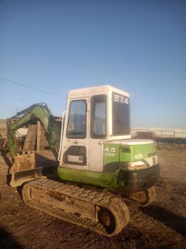 - Mitsubishi MM45B 1992 , 1480000 , 