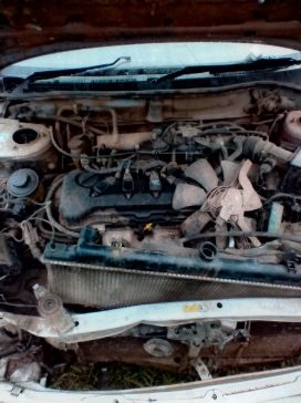  Nissan Bluebird 1999 , 80000 , 