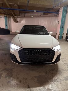  A8, 2022