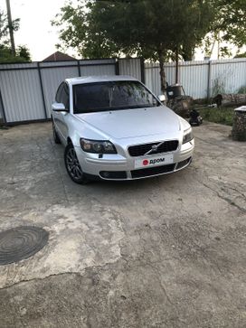  Volvo S40 2006 , 455000 , 