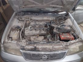  Nissan Sunny 2003 , 200000 , 