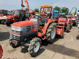 - Kubota GT26 2006 , 990000 , 