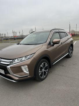 SUV   Mitsubishi Eclipse Cross 2018 , 2000000 , 