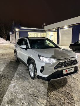  Toyota RAV4 2020