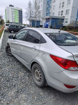  Hyundai Solaris 2011 , 600000 , 