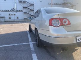  Volkswagen Passat 2010 , 995000 , -