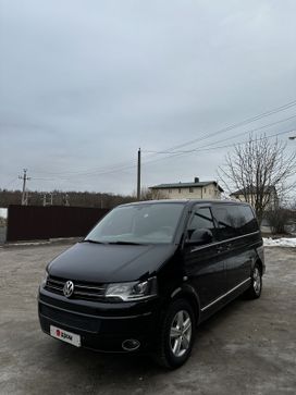    Volkswagen Multivan 2014 , 3100000 , 