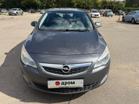  Opel Astra 2011 , 635000 , 