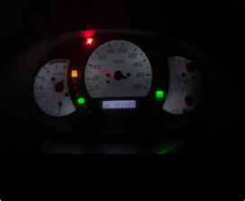    Nissan Tino 2001 , 360000 , 