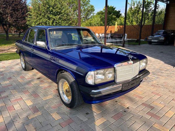  Mercedes-Benz W123 1980 , 700000 , 