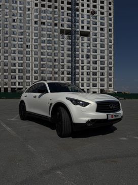 SUV   Infiniti QX70 2014 , 2580000 , 