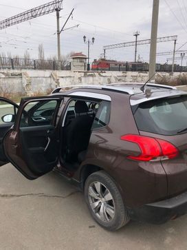 SUV   Peugeot 2008 2014 , 850000 , --