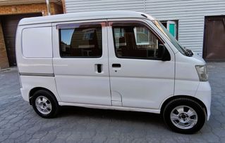    Daihatsu Hijet 2010 , 430000 , 