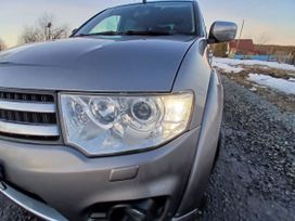  Mitsubishi L200 2014 , 1750000 ,  