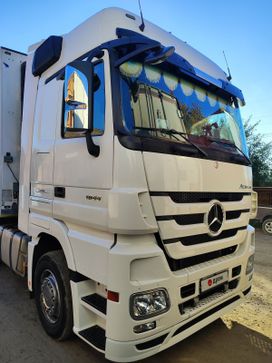   Mercedes-Benz Actros 1844 2017 , 5000000 , 