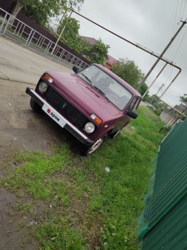 3   4x4 2121  1999 , 300000 , 
