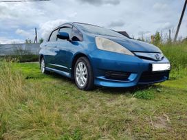  Honda Fit Shuttle 2011 , 909000 , 