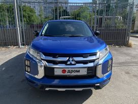 SUV   Mitsubishi Outlander 2021 , 2300000 , 