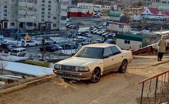  Toyota Crown 1990 , 380000 , 