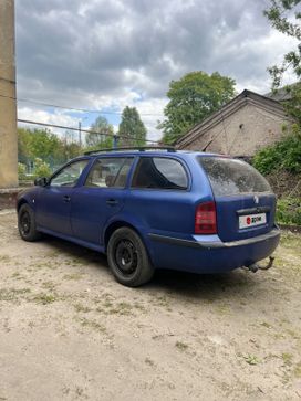  Skoda Octavia 2002 , 300000 , 