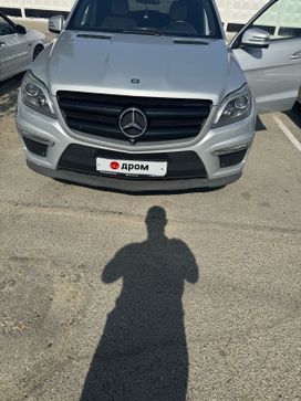 SUV   Mercedes-Benz GL-Class 2014 , 3200000 , 