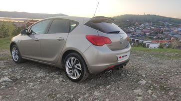  Opel Astra 2010 , 630000 , 