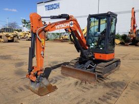 - Hitachi ZX30U-5 2020 , 2200000 , 