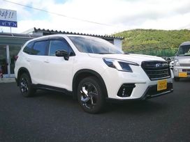 SUV   Subaru Forester 2022 , 1890000 , 