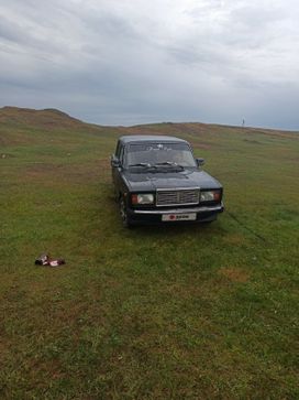   2105 2010 , 195000 , 