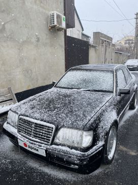  Mercedes-Benz E-Class 1995 , 680000 , 