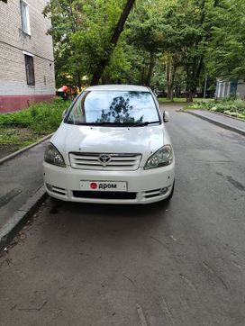    Toyota Ipsum 2002 , 750000 , 
