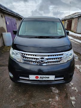   Nissan Serena 2008 , 1050000 , 