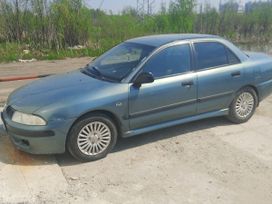  Mitsubishi Carisma 2002 , 200000 , 