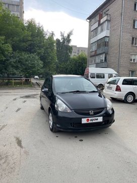  Honda Fit 2004 , 440000 , 