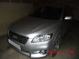 SUV   Toyota RAV4 2010 , 900000 , 