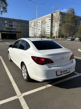  Opel Astra 2013 , 580000 , 