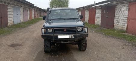  3  Mitsubishi Pajero 1992 , 550000 , 