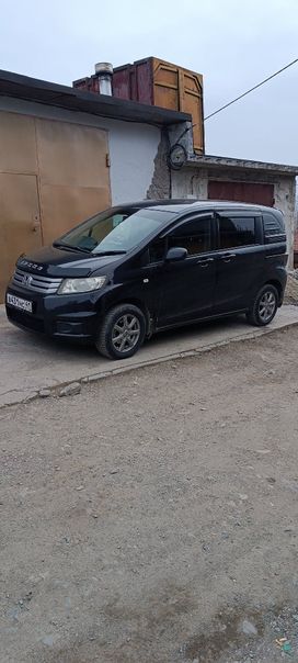    Honda Freed Spike 2010 , 1100000 , 