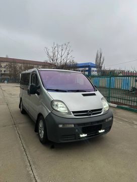    Opel Vivaro 2004 , 1700000 , 