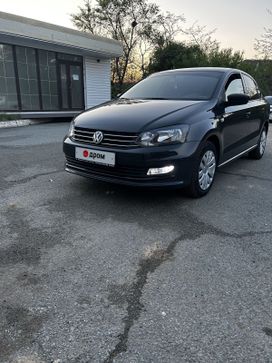  Volkswagen Polo 2016 , 900000 , 