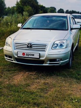  Toyota Avensis 2004 , 800000 , 
